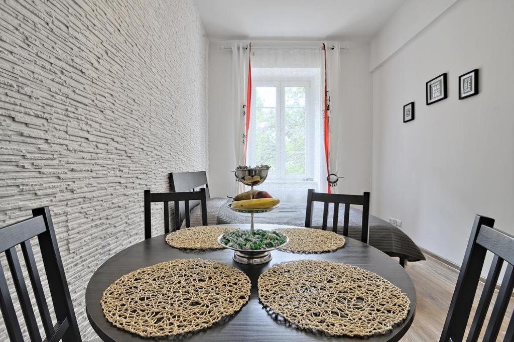 Apartament W Centrum :) Cracovia Exterior foto